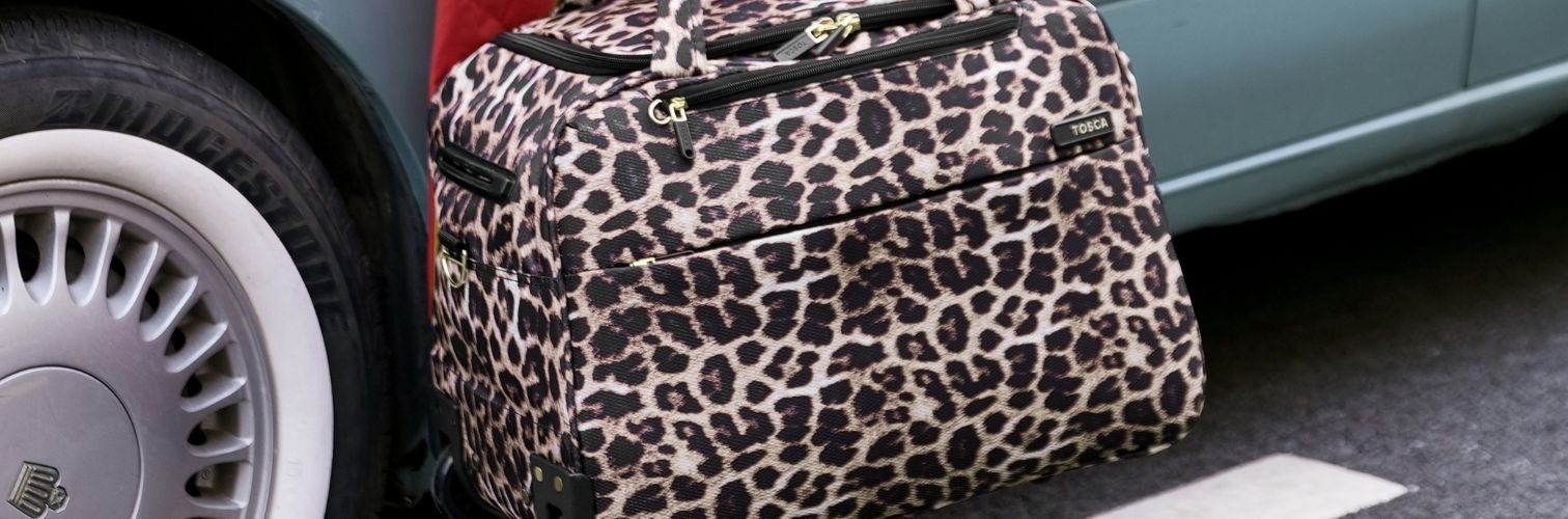 How to Choose the Best Tote Bag for Travel