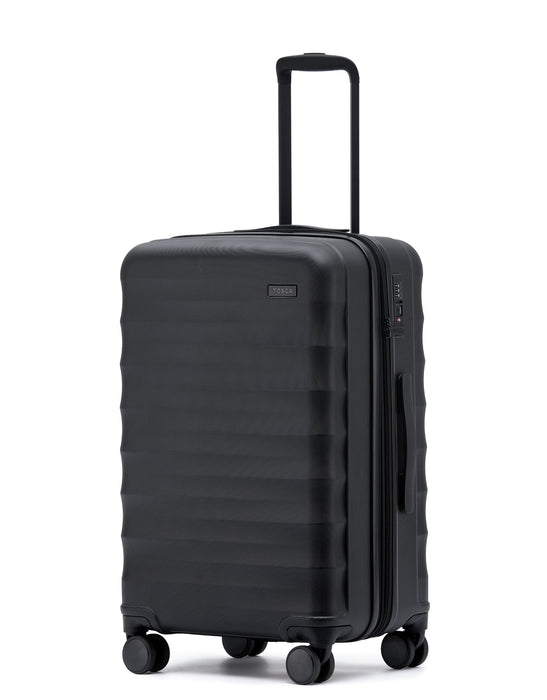 Interstellar 2.0 67cm Medium Hard Suitcase - Black