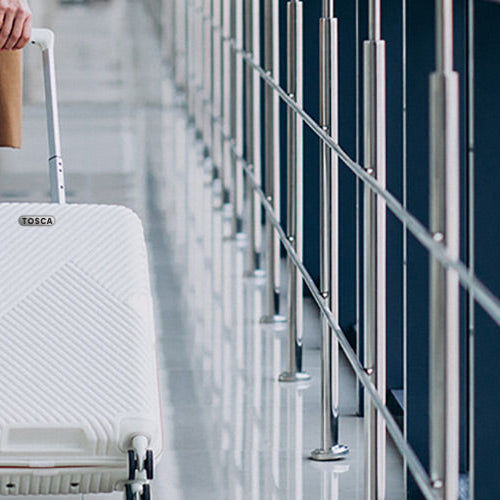 The Ultimate Guide to Choosing Lightweight Luggage for Stress-Free Travel