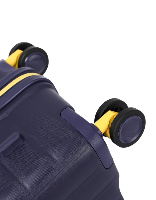 Cruiser 67cm Medium Hard Suitcase - Purple