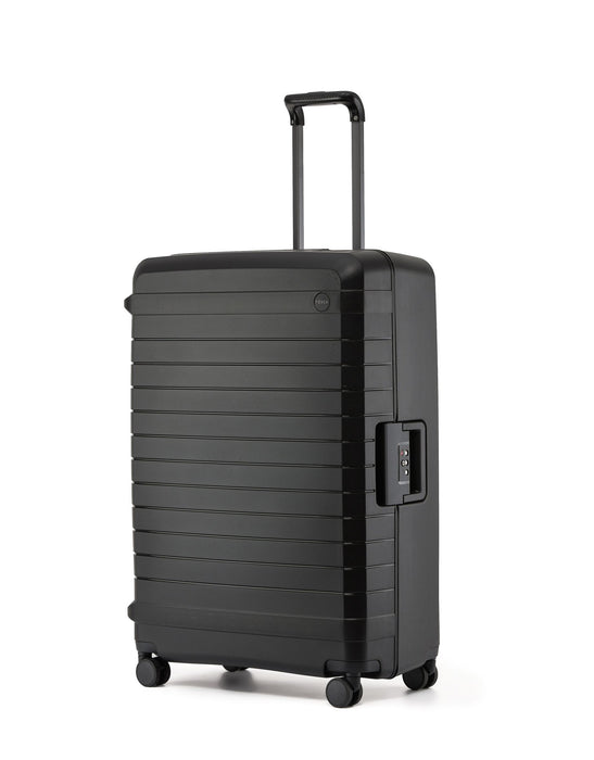 Vault 77cm Large Hard Suitcase - Black